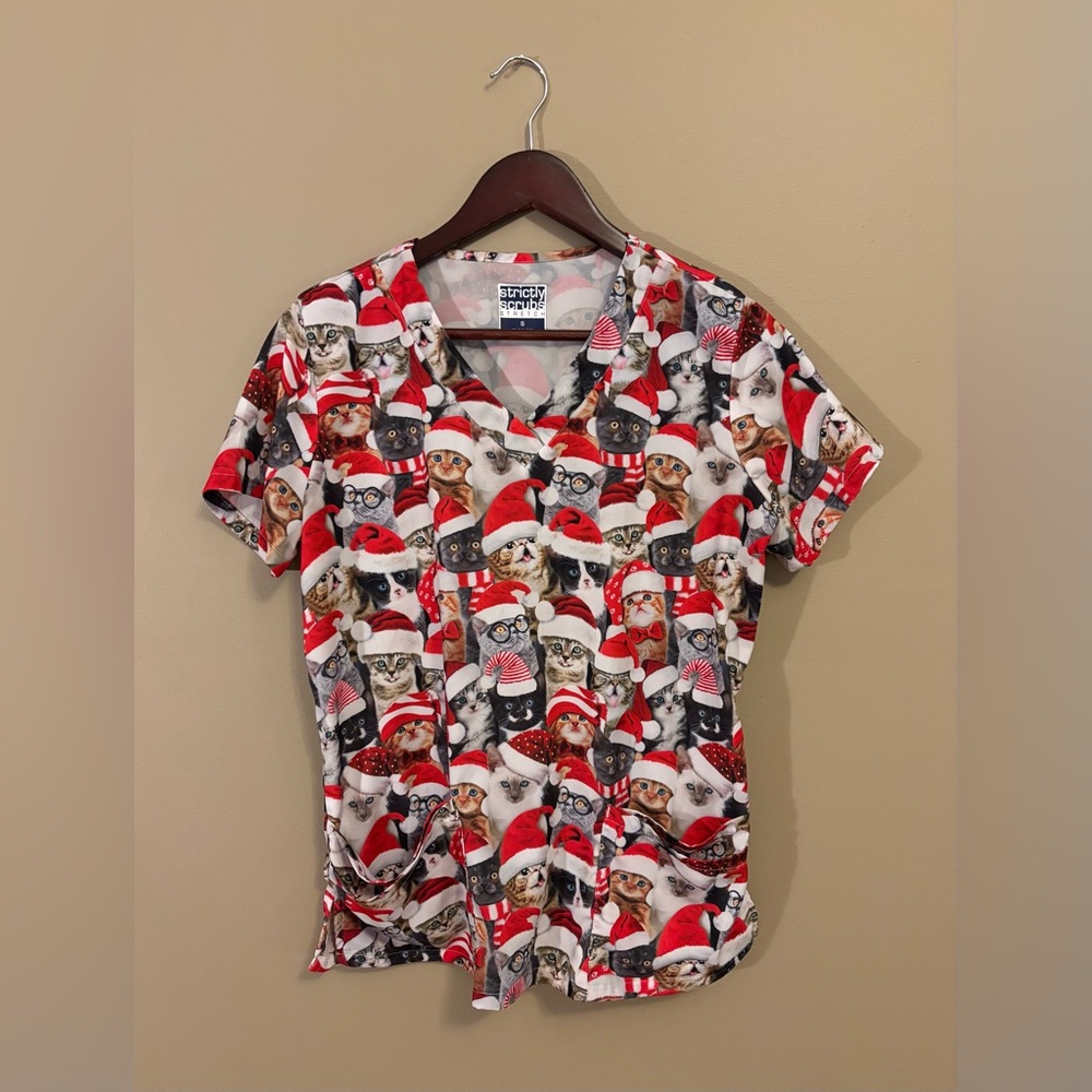 Cute Cat Holiday T-Shirt